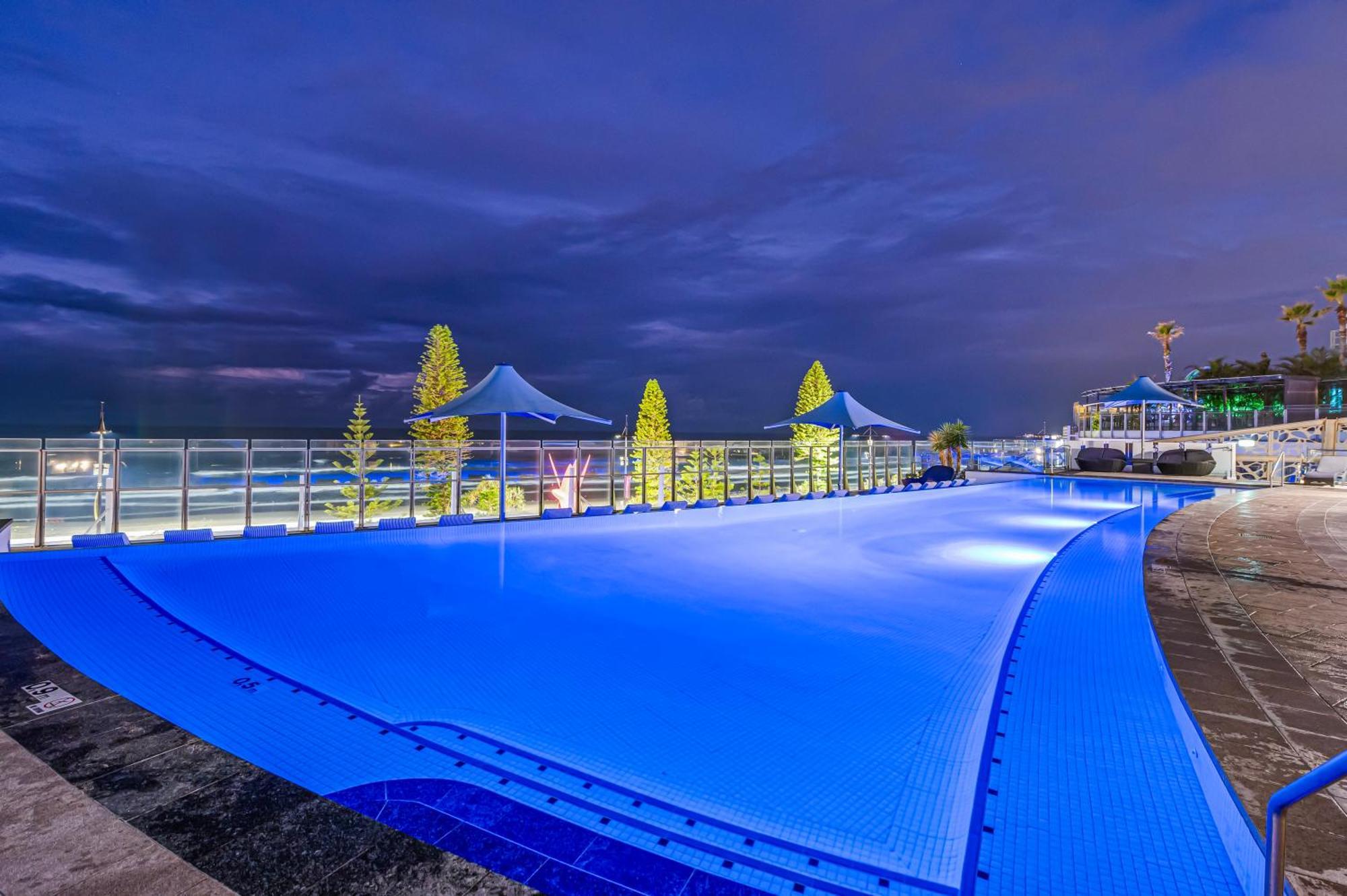 Soul Beachfront 3Brm Ocean View - Optimise Bnb Gold Coast Bagian luar foto