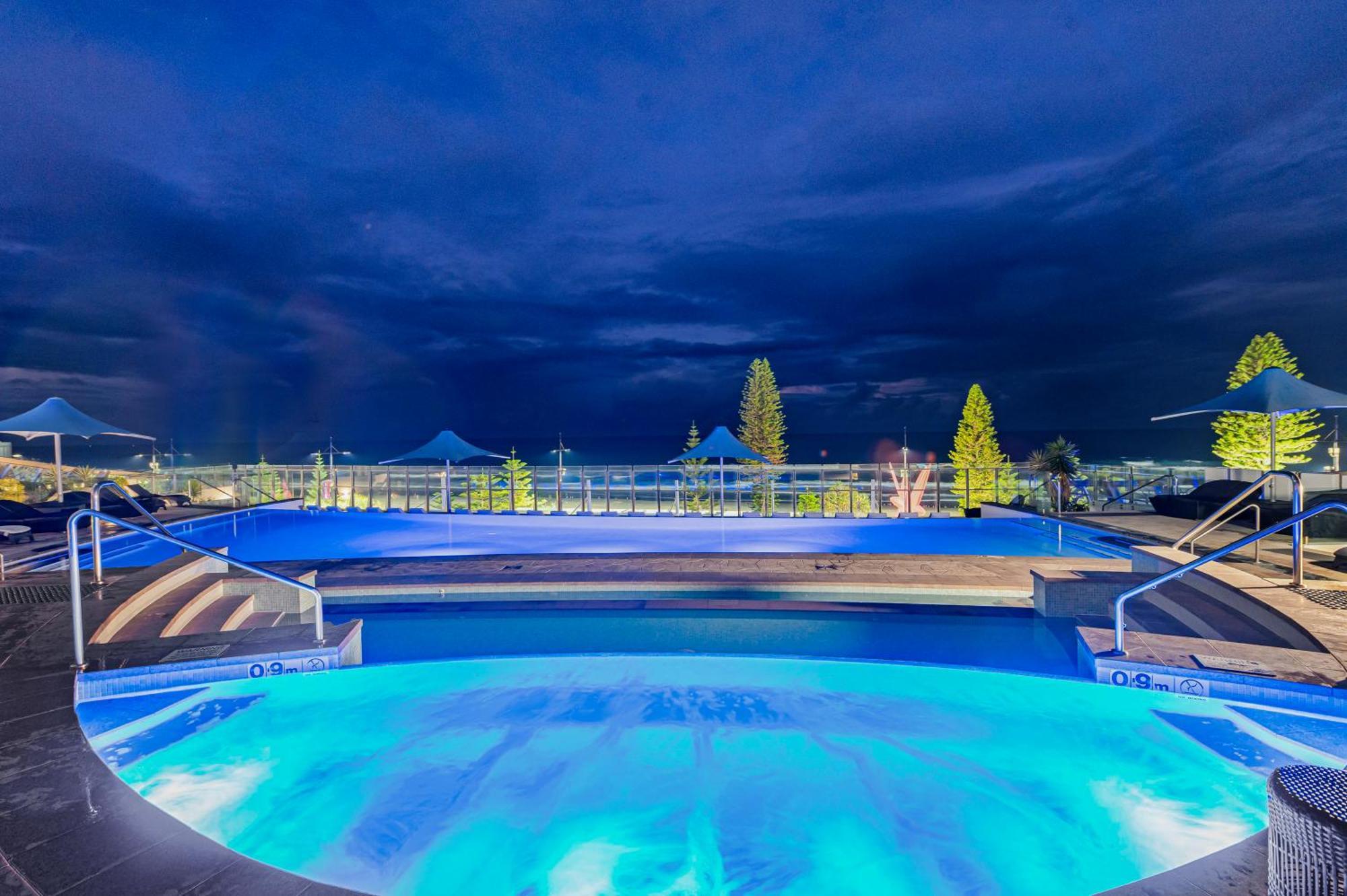 Soul Beachfront 3Brm Ocean View - Optimise Bnb Gold Coast Bagian luar foto